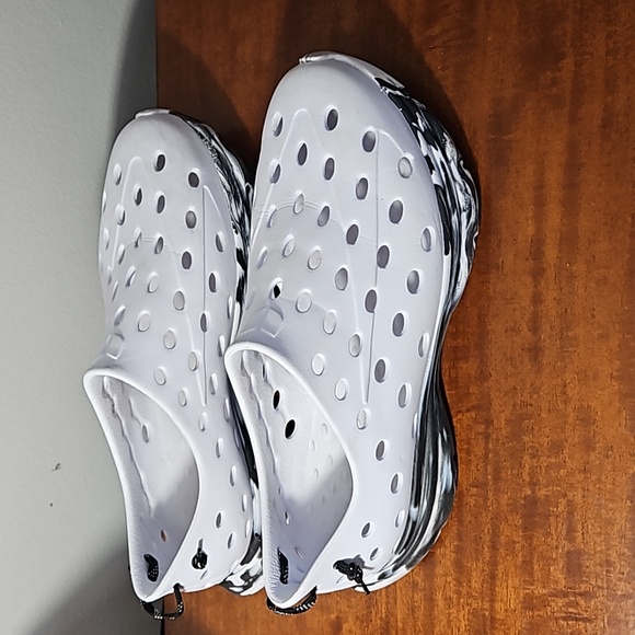 Kane Revive - Picture 3 of 5